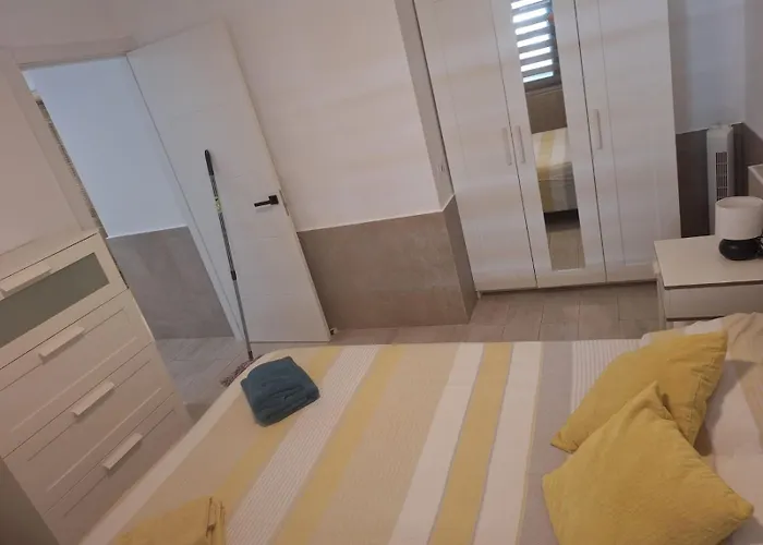 Puerta Del Sol Ii Apartment *